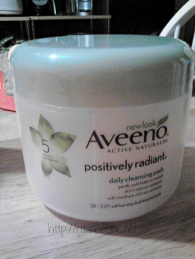 Aveeno Positively Radiant Cleansing Pads