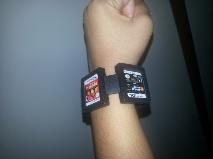 Gameholder_wristband