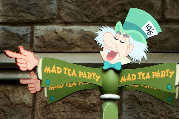 Disney - This Way to the Mad Tea Party