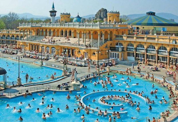 Széchenyi thermal bath