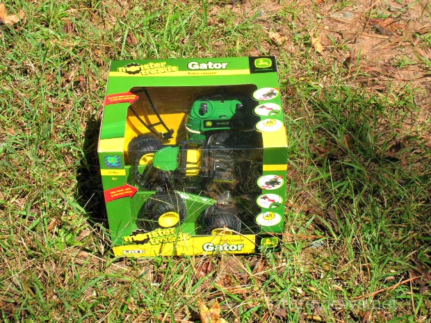 John Deere Monster Treads Radio Control Gator