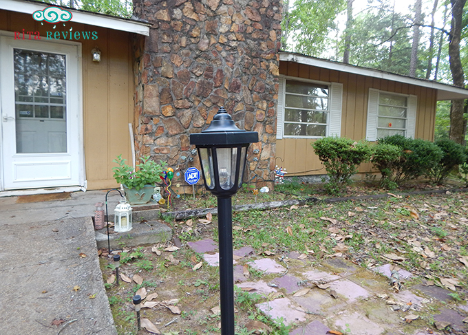 Solar Powered Street Lamp