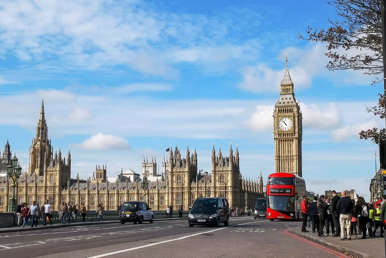 3 Things You Should Know Before Moving To The UK - Rita Reviews