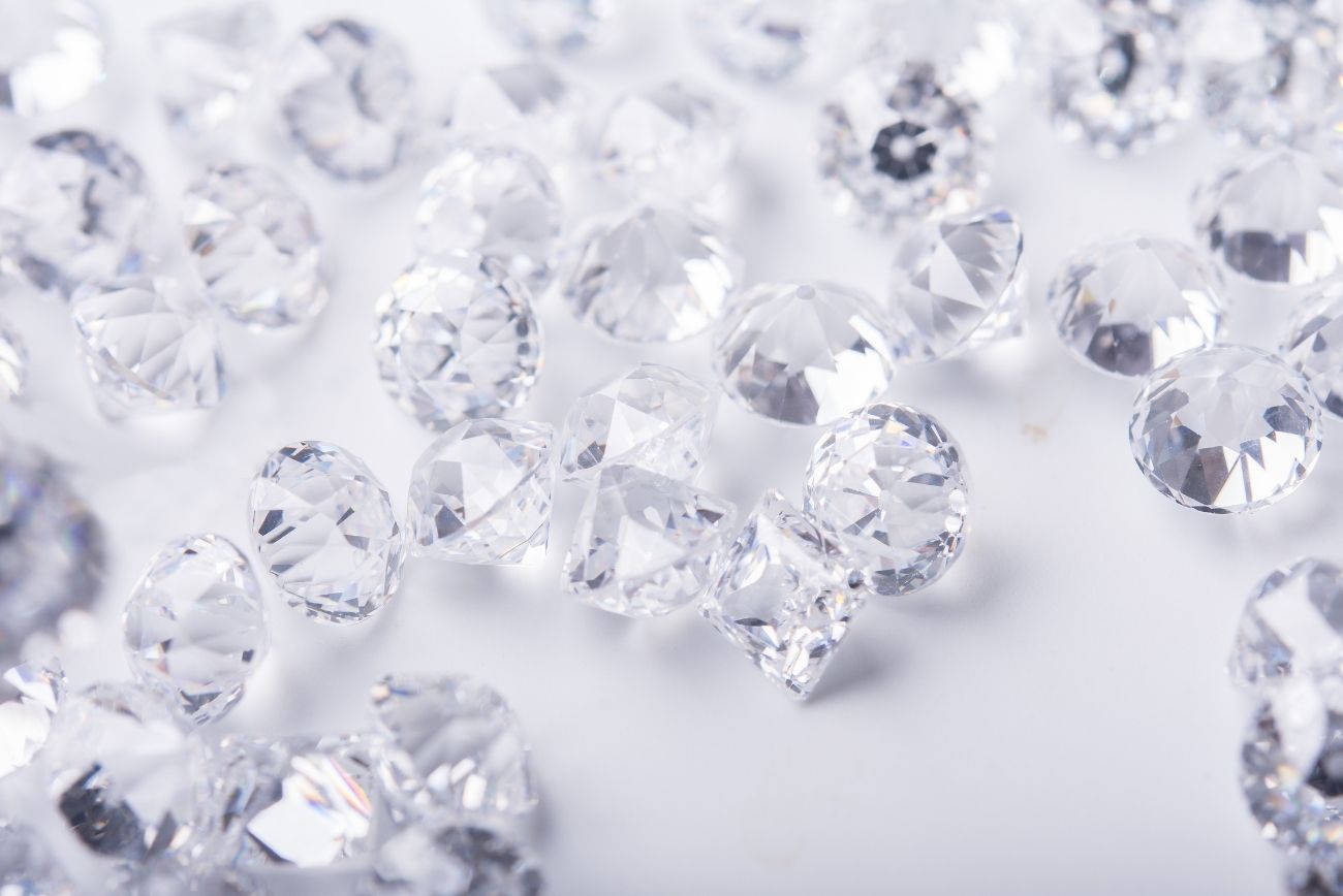4 Terms You Need to Get Familiar with Before Shopping for Diamonds- Rita Reviews