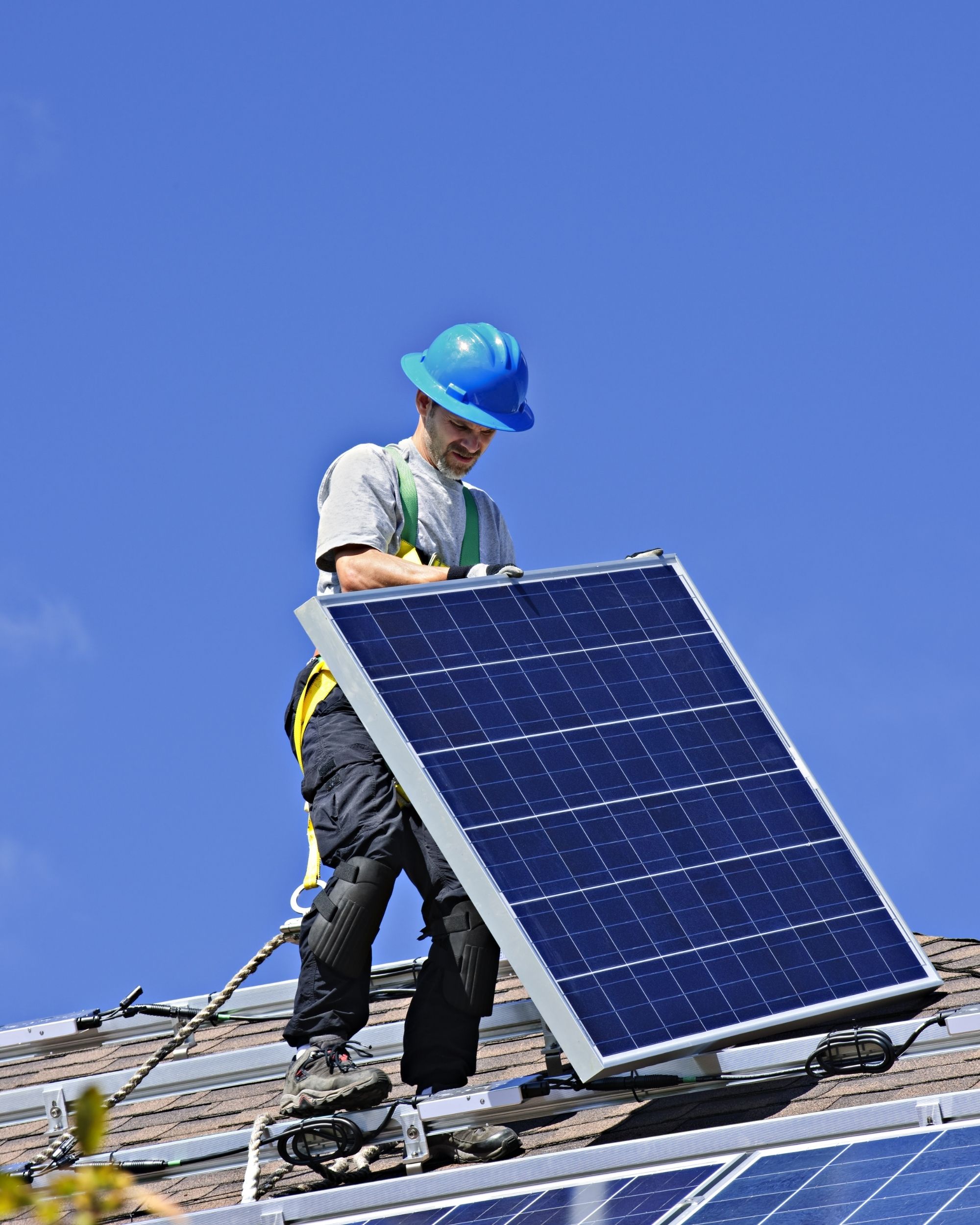 How to Decide Who Should Install Your Solar System Solutions In Penrith
