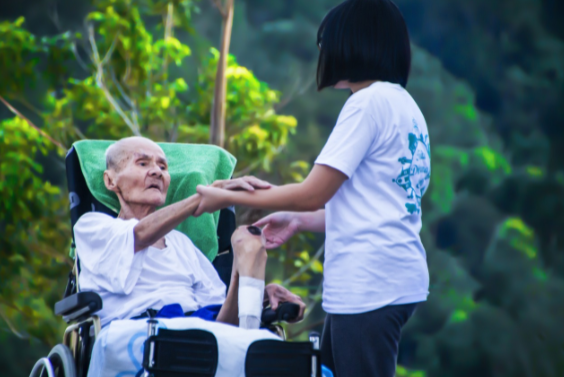 how to hire the right caregiver for your loved ones 2