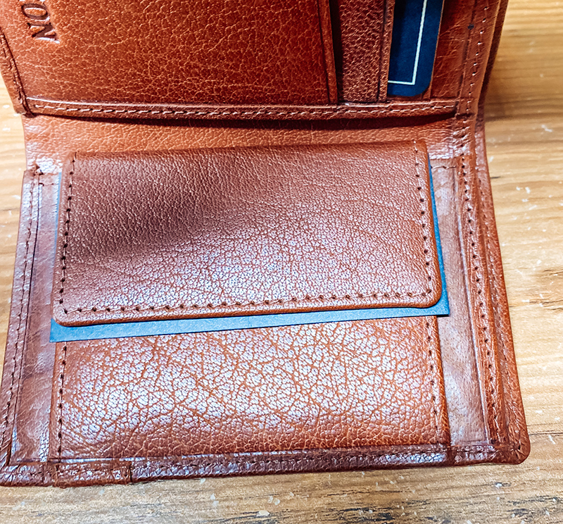Lucleon Men's Leather Wallet