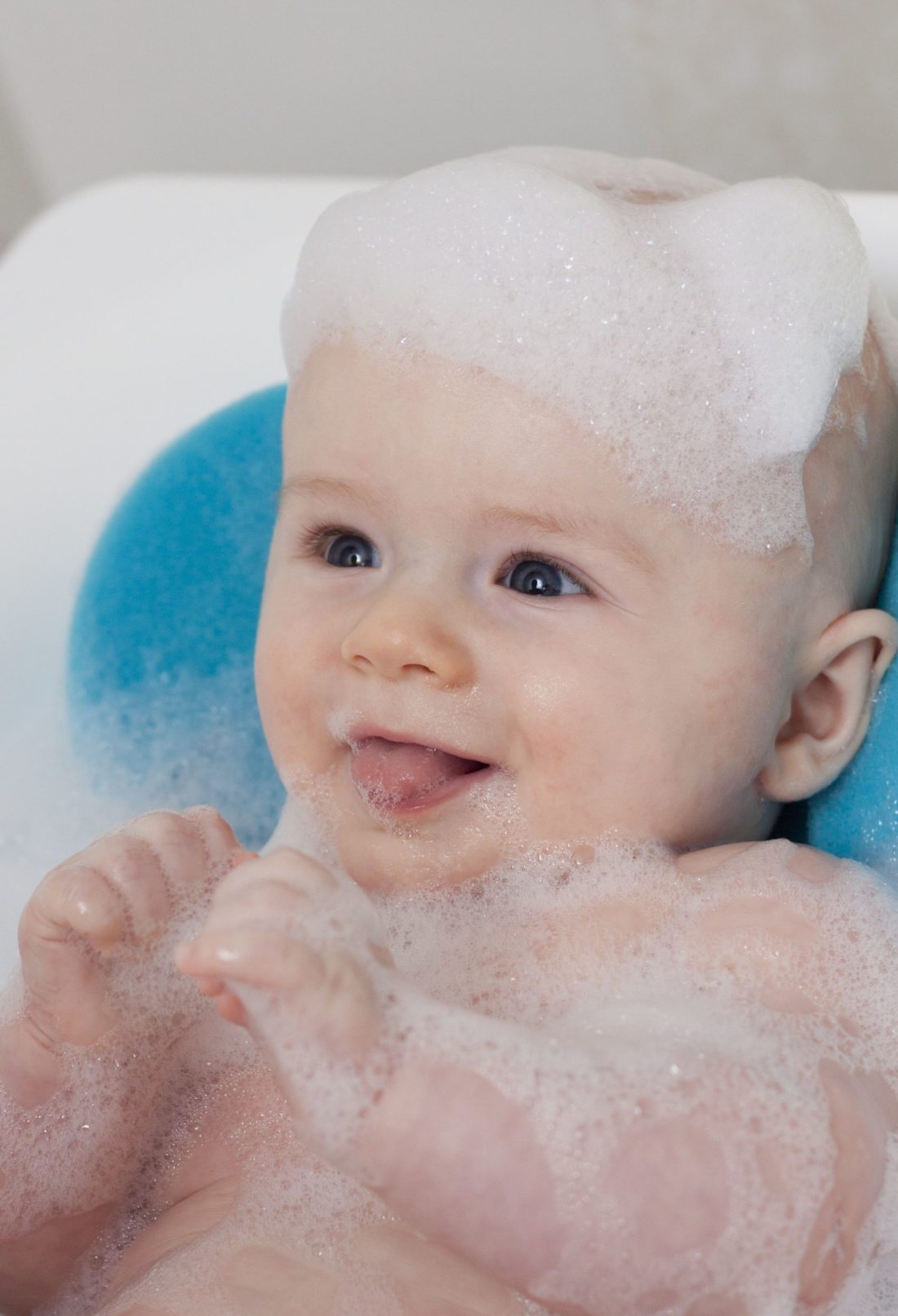 How to Bathe a Baby Step by Step Guide