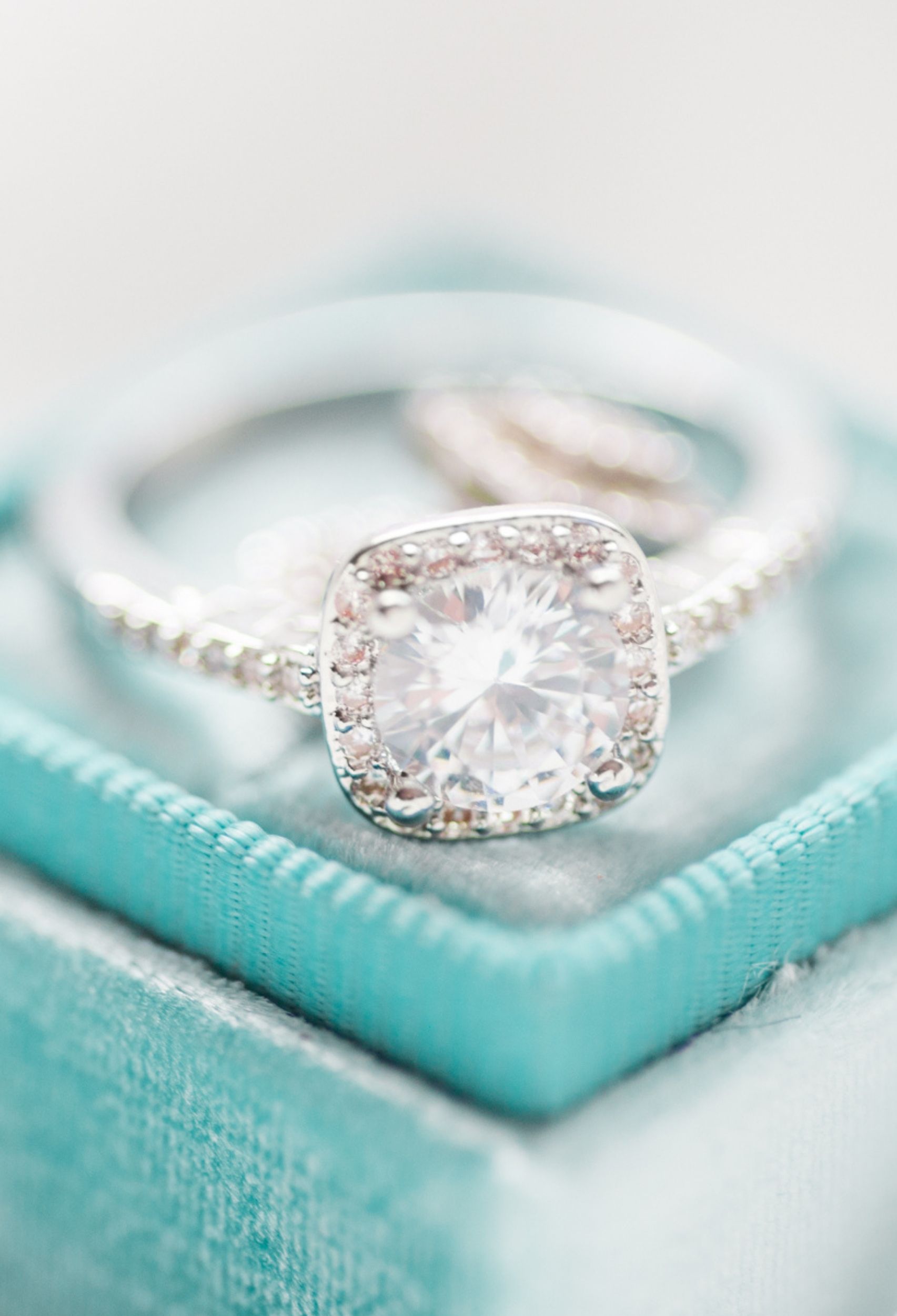 Top Tips To Ensure A Diamond Ring Stays Memorable