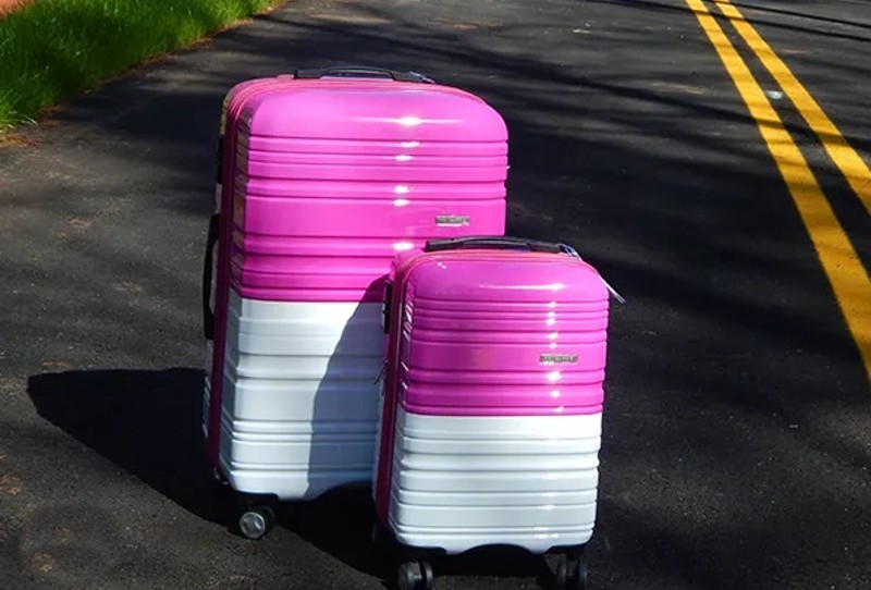 Pink-Luggage-Set Corrected