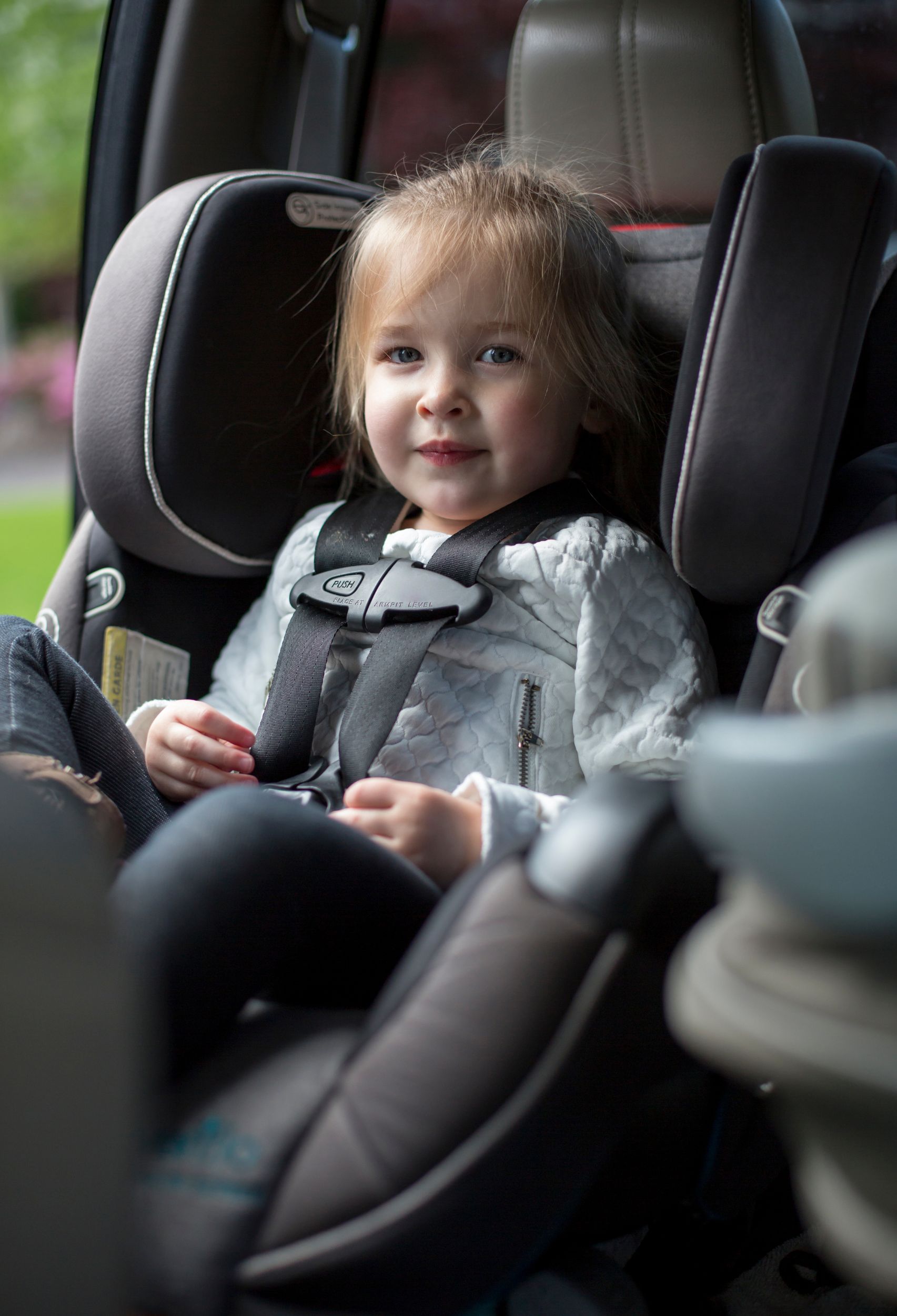 4 Advantages of Always Using the Back of Your Booster Seat
