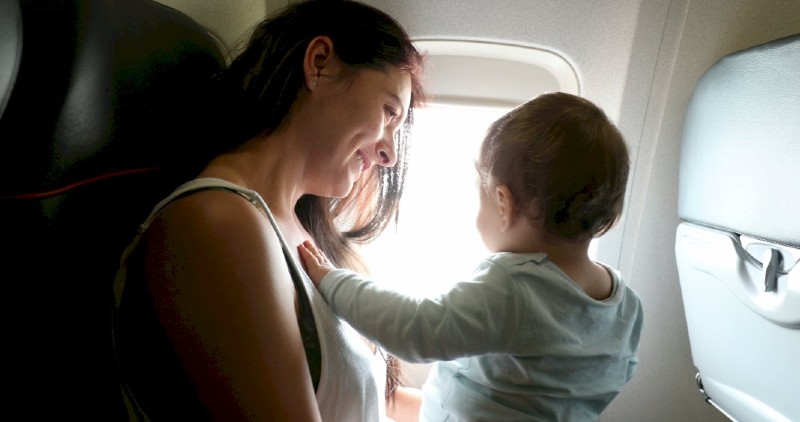 Travel Tips for Your First Summer Getaway With Your Baby Image 1