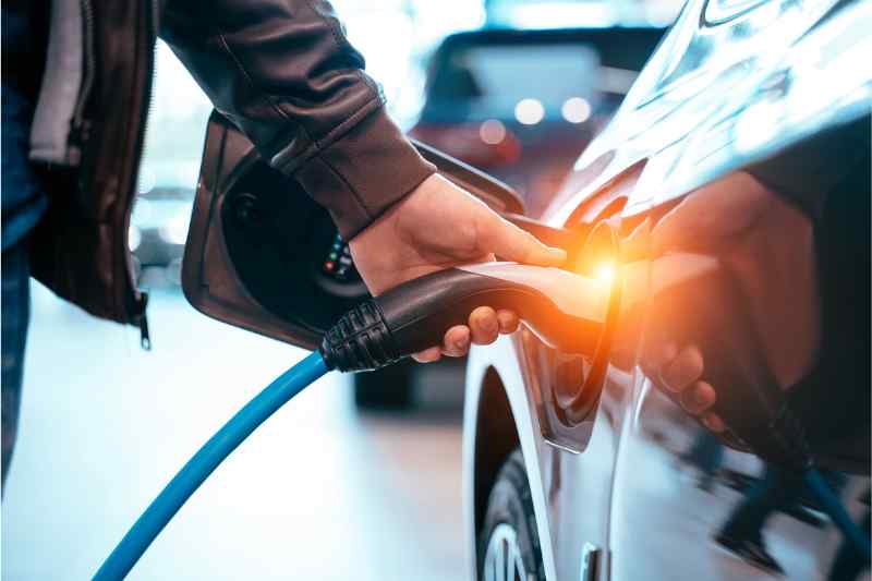 5 Things To Consider Electric Vehicle