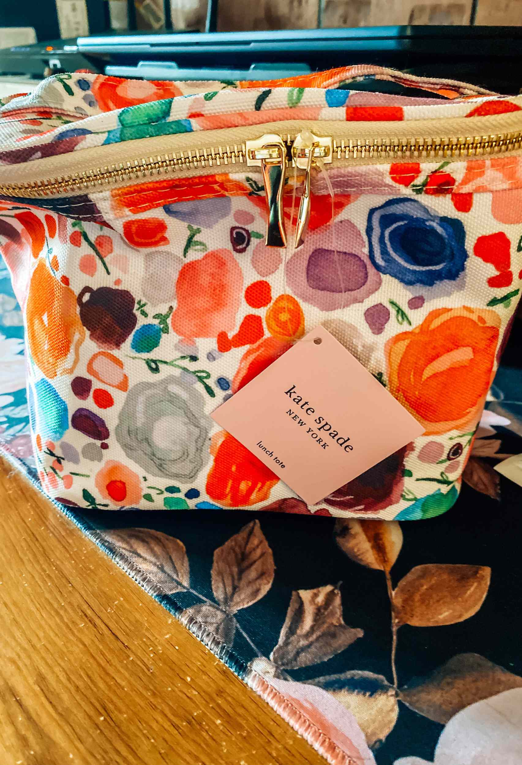 Kate Spade Lunch Tote Giveaway