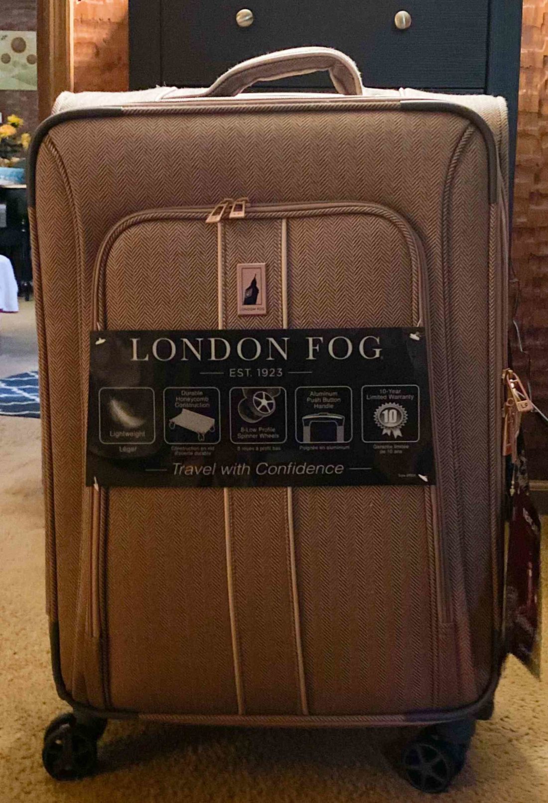 London Fog Suitcase Giveaway