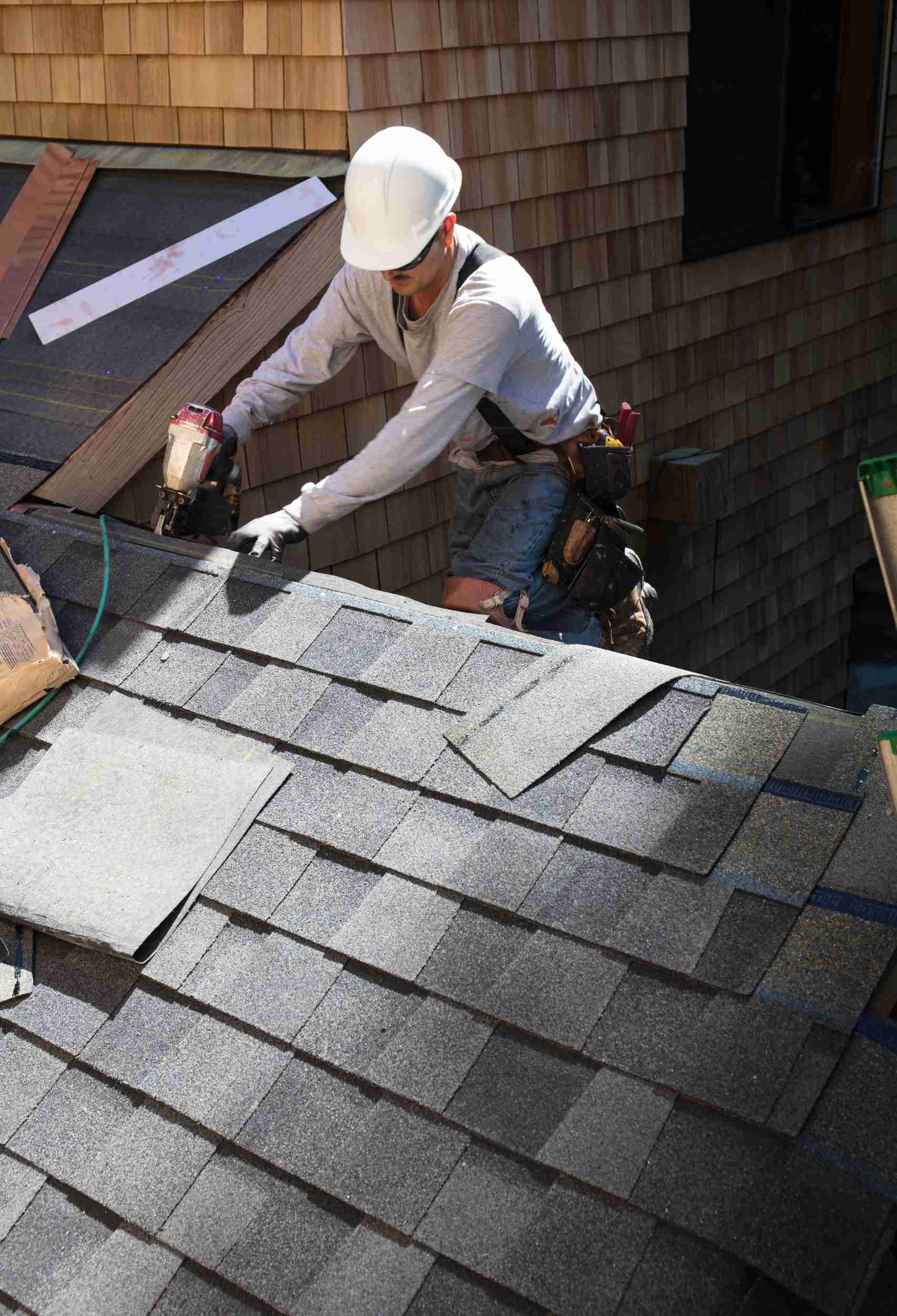 Roofing the Right Way A Guide to Finding a Top-notch Roofing Company
