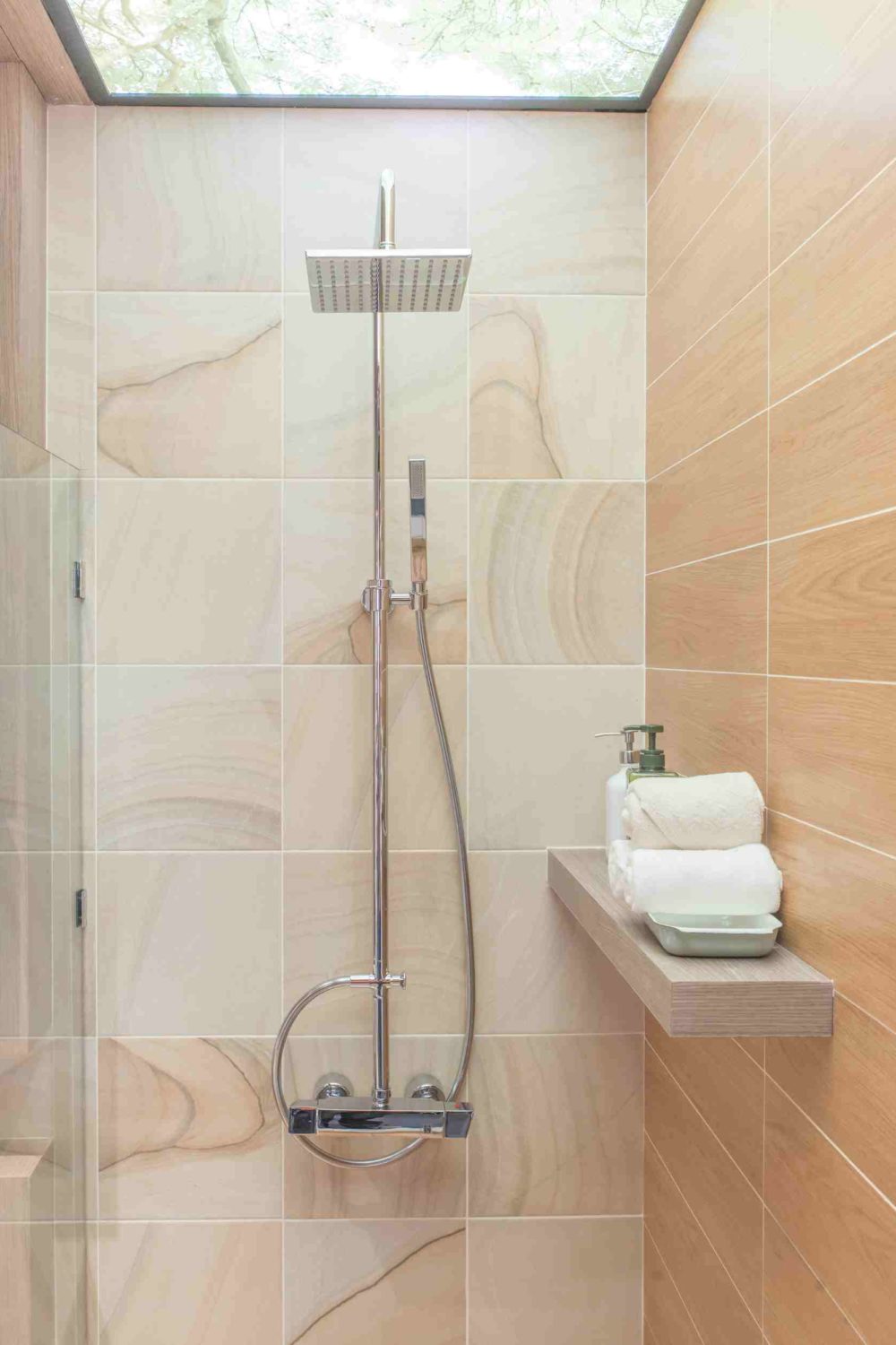 Common Shower Problems & Professional Solutions: When to Seek Help 