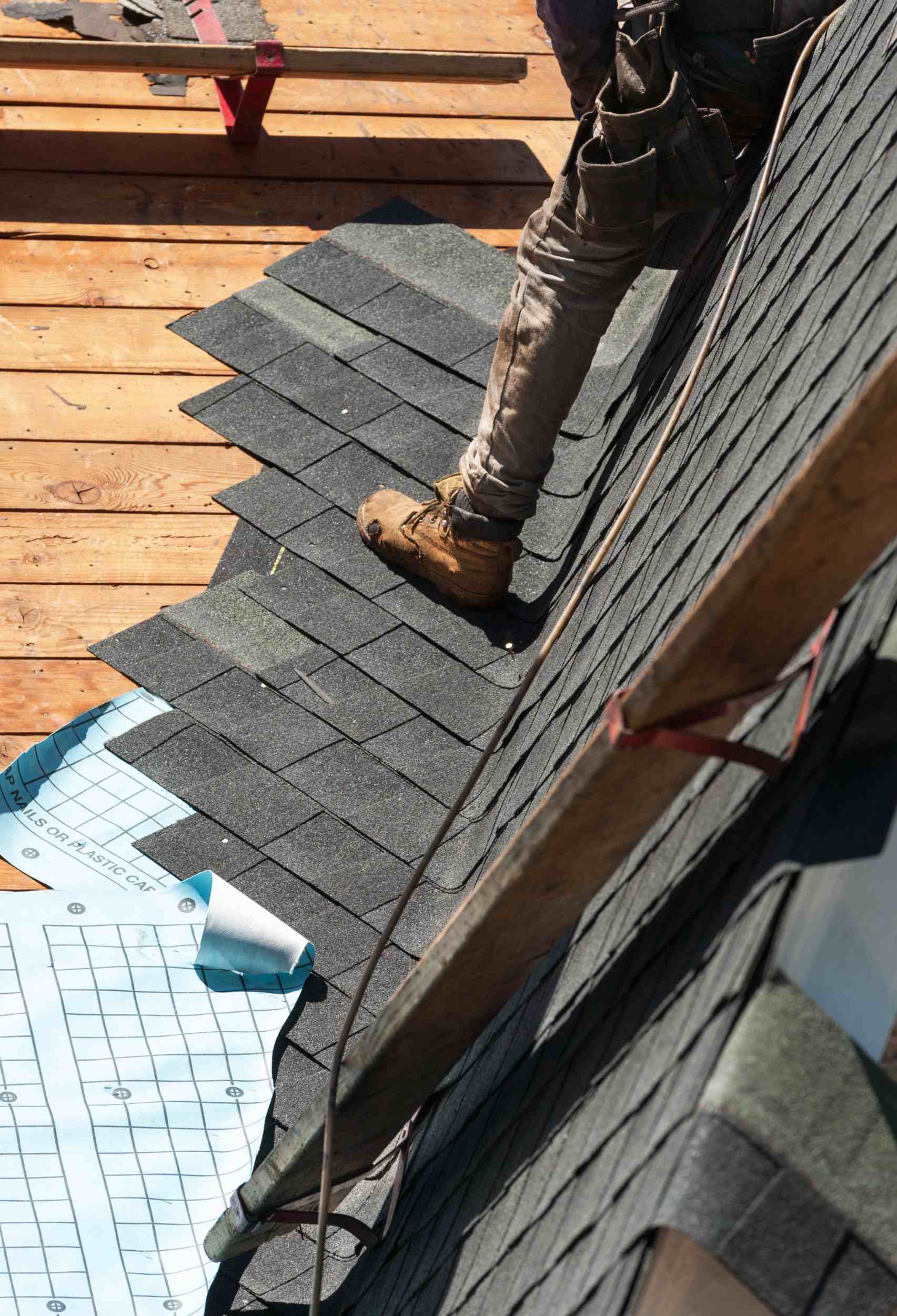 Signs It's Time for a Quick Roof Replacement