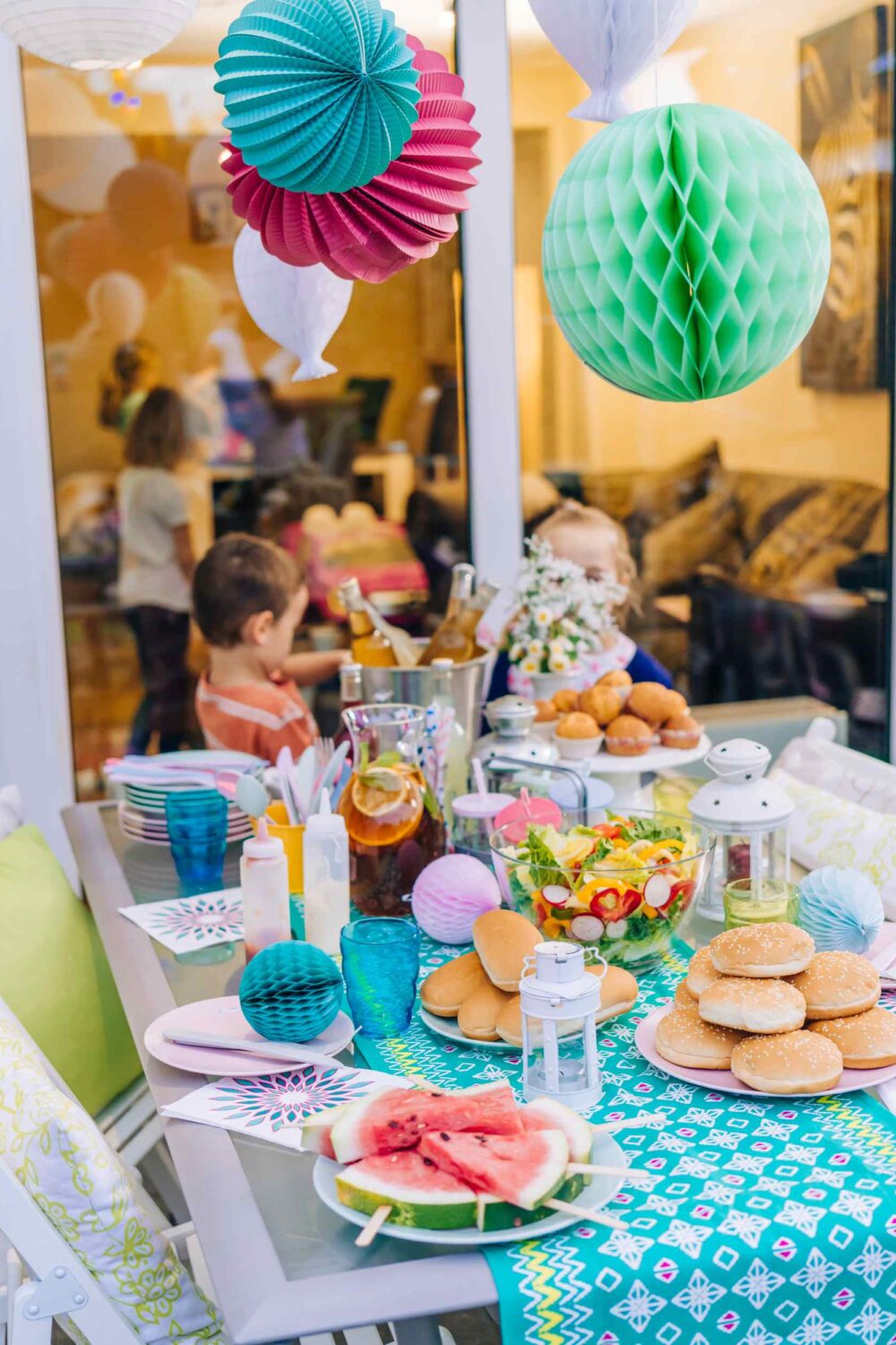 Mom's Secret to Backyard Parties: Tips for Stress-Free Celebrations