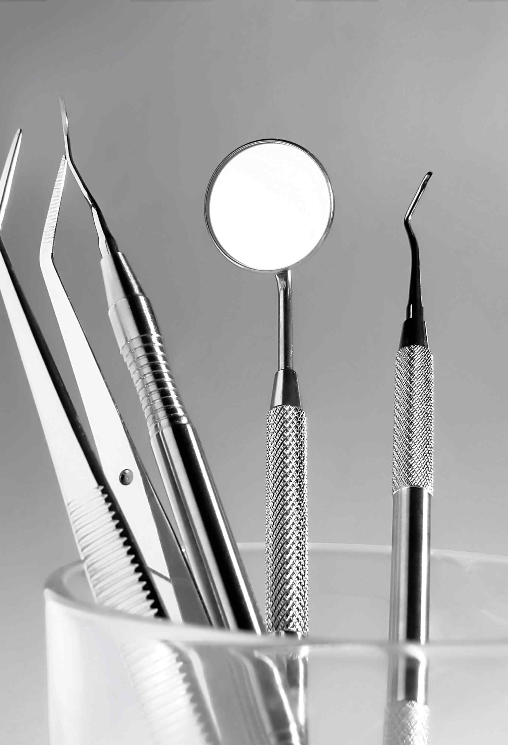 What Are Basic Dental Issues and How Can a North York Dentist Help Deal with Them