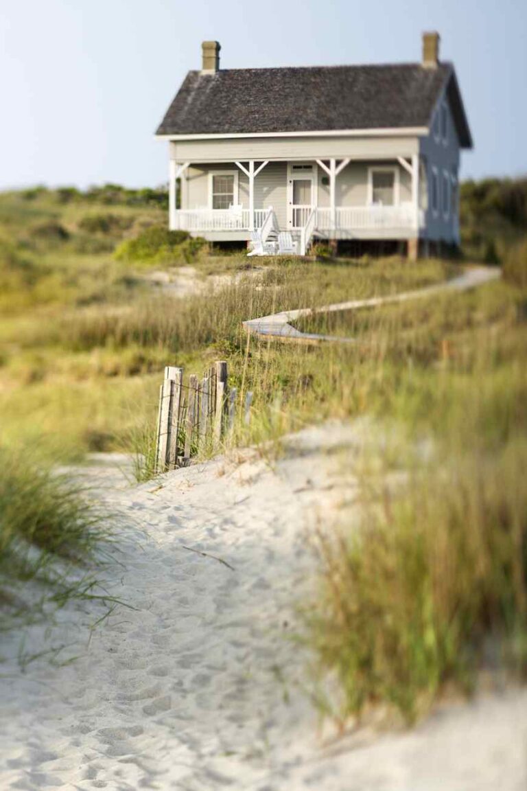 Secrets to Finding Your Perfect Coastal Retreat: An Insider's Guide to Homebuying by the Shore