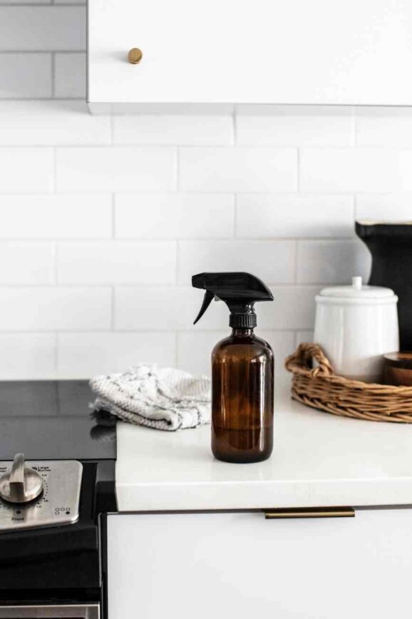 The Spring Cleaning Checklist You’ll Actually Want to Use