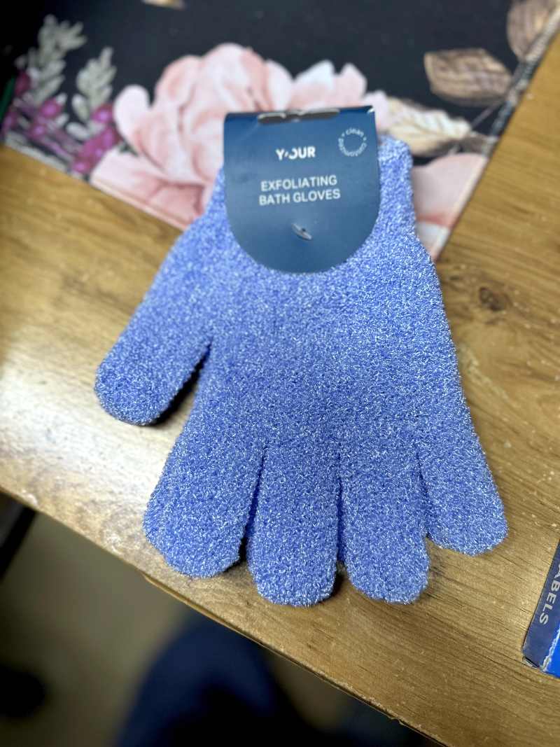 your skin gloves2
