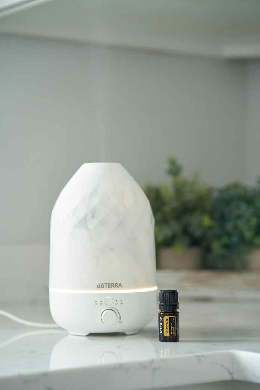 How to Choose the Perfect Essential Oil Diffuser Features, Types, and Buying Tips