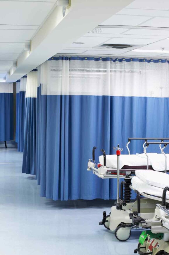 The Role of Hospital Cubicle Curtains in Safeguarding Patient Privacy and Enhancing Comfort