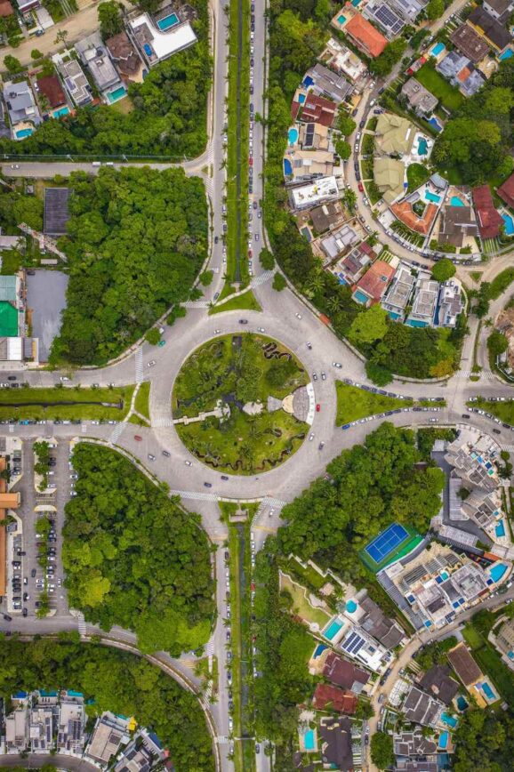 How Thoughtful Community Design Impacts Daily Living (from pexels)