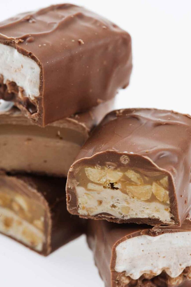 The Art and Culture of Chocolate Bars: A Journey of Craftsmanship and Tradition