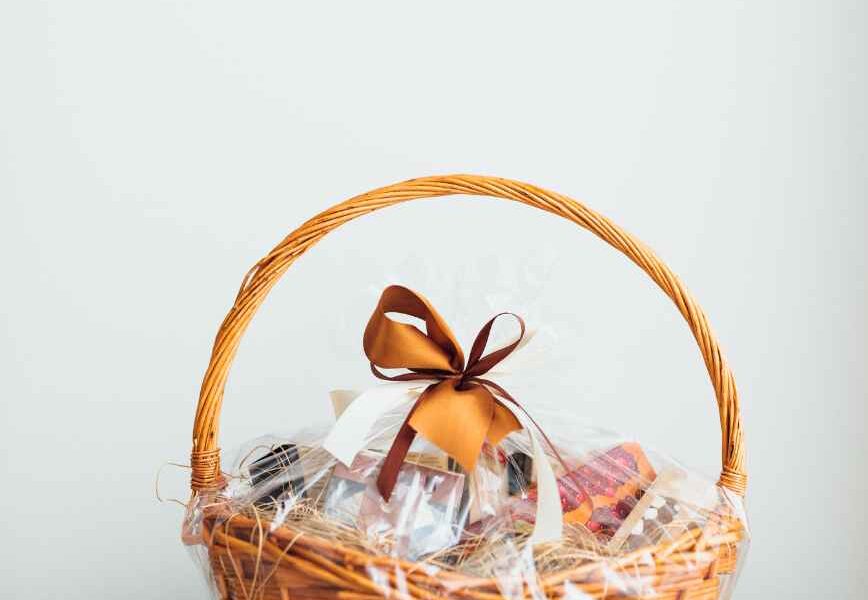 Best Gourmet Gift Baskets Ranked & Reviewed