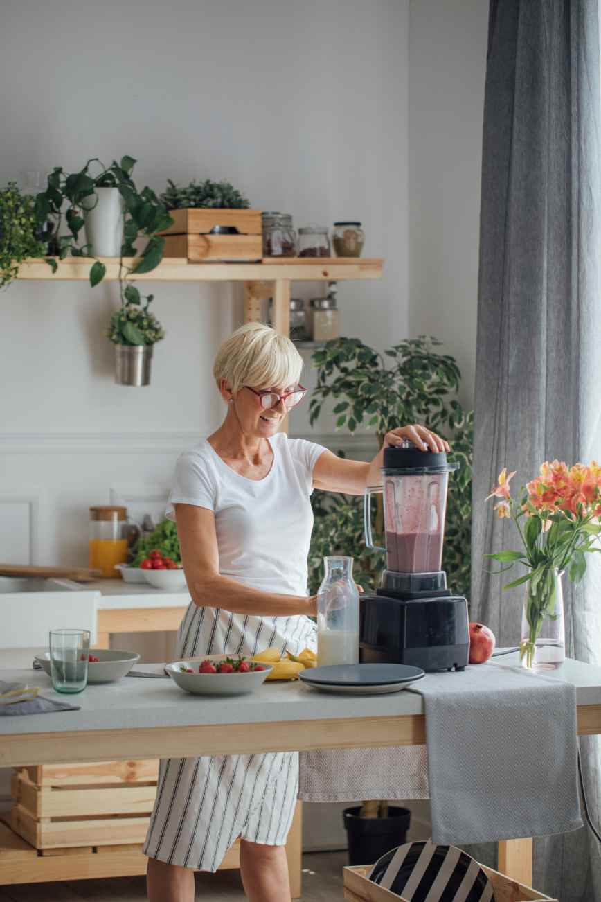 Enhancing Senior Wellness in Community Living: A Holistic Approach