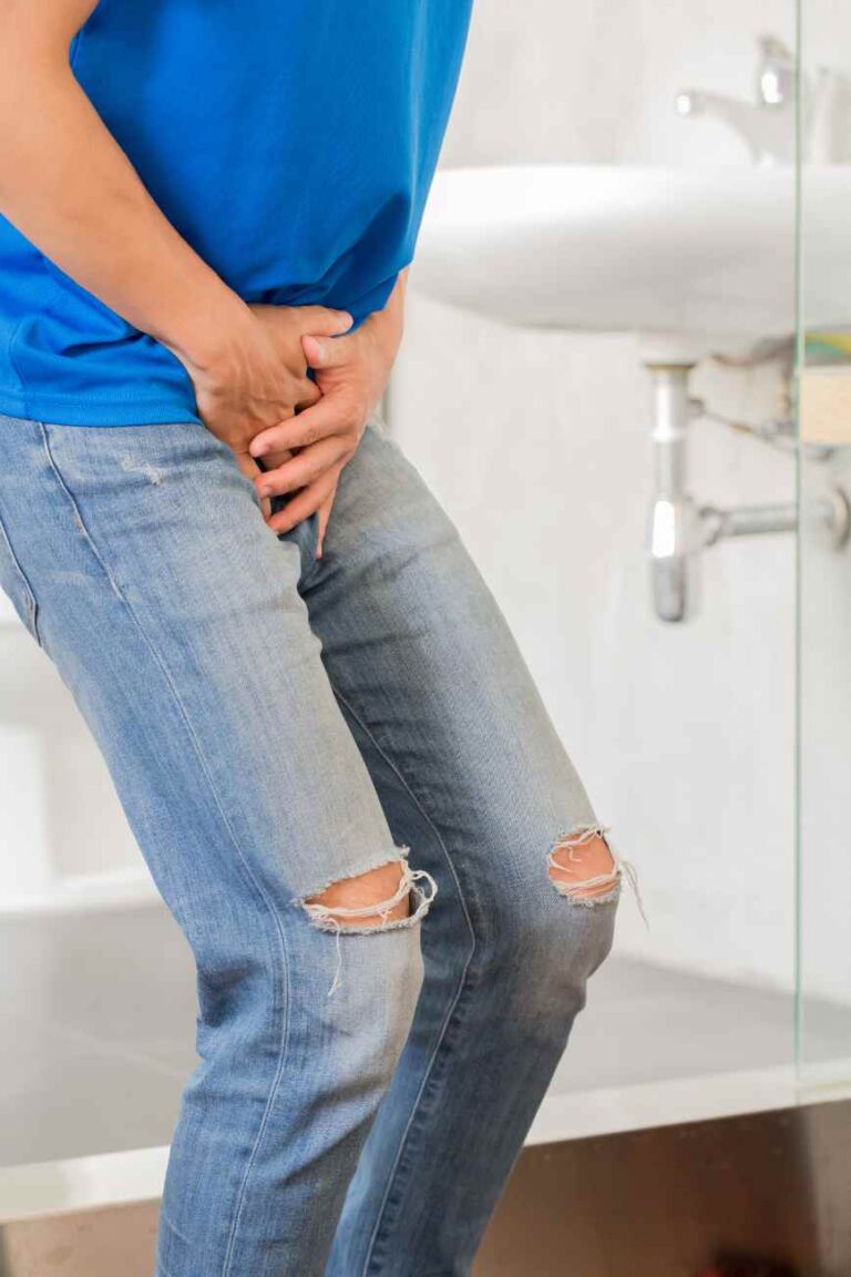 The Difference Between an Overactive Bladder and Urinary Incontinence