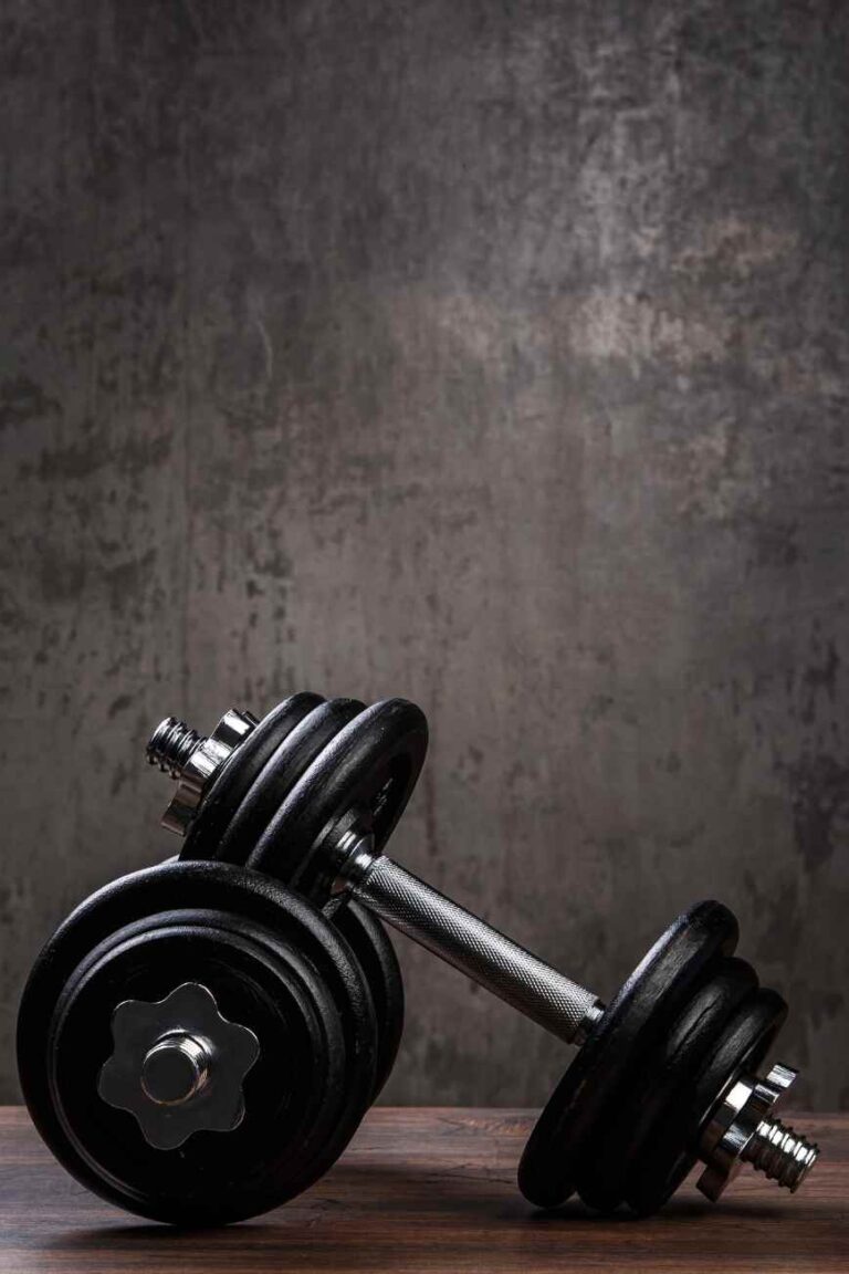 Why Dumbbells Are One of the Most Versatile Tools for Strength Training