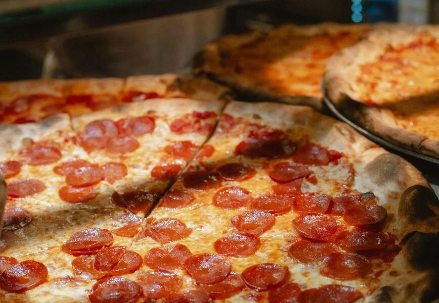 How To Plan A Neighborhood-Based Food Itinerary In New York City, New York
