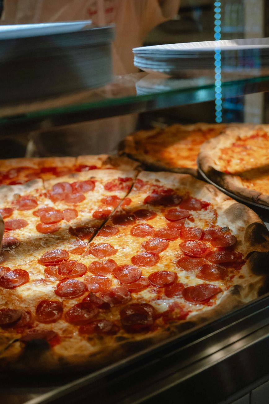 How To Plan A Neighborhood-Based Food Itinerary In New York City, New York