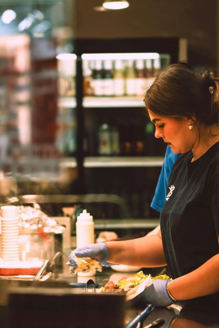 Designing Foodservice Menus That Stay Appealing From Kitchen To Delivery