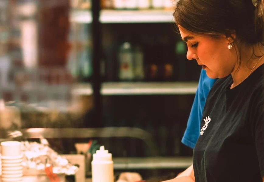 Designing Foodservice Menus That Stay Appealing From Kitchen To Delivery