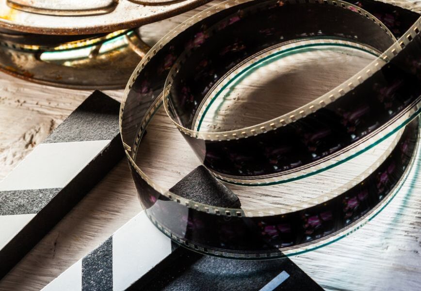 Filmmaking Equipment for Beginners: Lights, Cameras, Green Screens, Oh My!