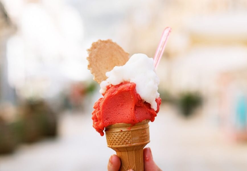Guide to Choosing Frozen Desserts for Hot Miami, Florida Days