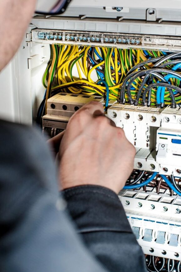 How to Keep Electrical Connections Reliable in Demanding Environments